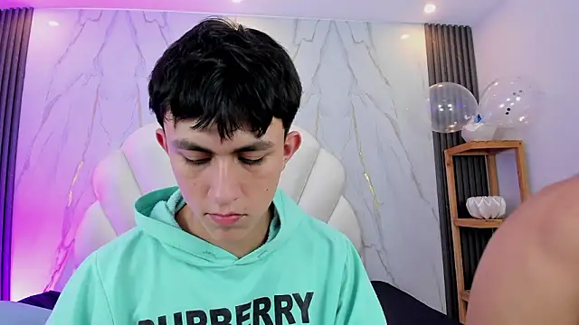 hoot_booys_ live sex cam