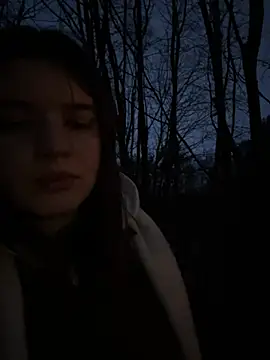 -Leasophie's cam snapshot