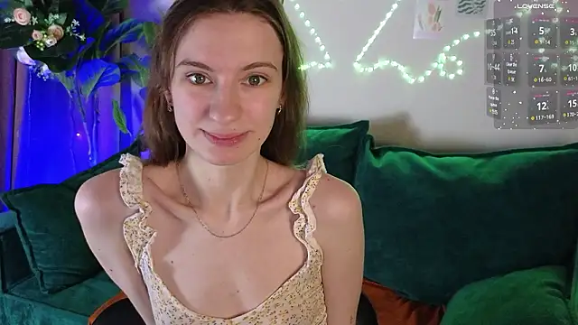 kaleriyaa_'s cam snapshot