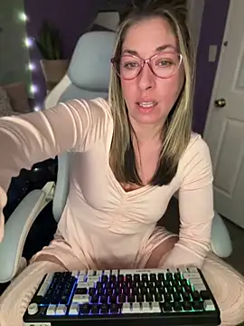 MiraKisss live sex cam