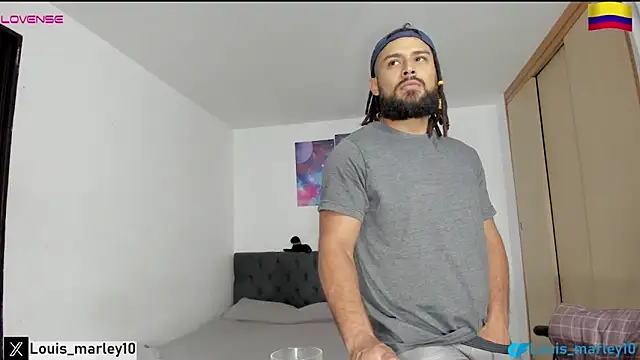 Louis_marley__ live sex cam