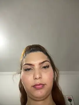 melyssaa23 live sex cam