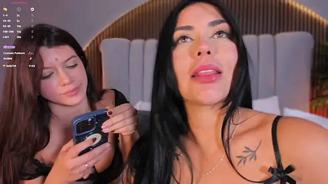 emperatriz_reyes live sex cam