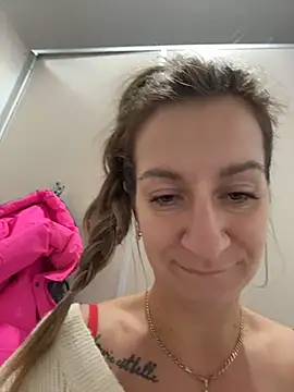 EvvaMur's cam snapshot