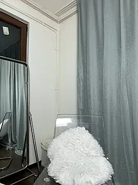 MiaKiittyy's cam snapshot