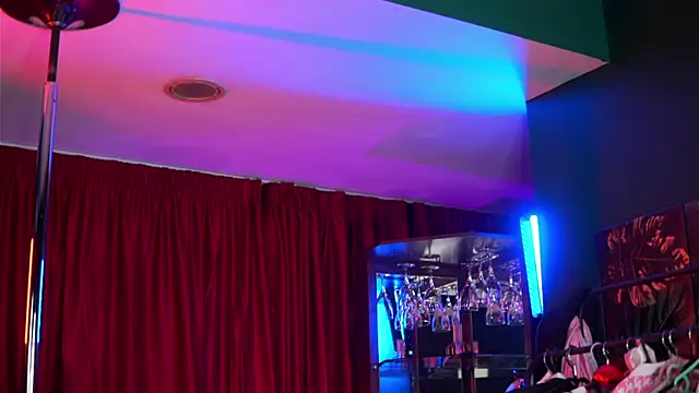 AstridVex live sex cam