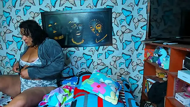 lucianabigcockxx live sex cam