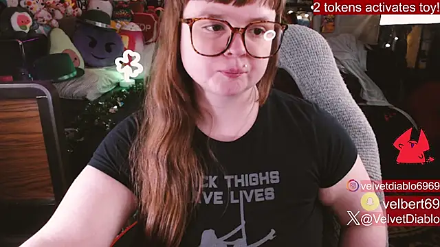 VelvetDiablo live sex cam