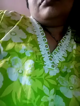 angry_couplez's cam snapshot