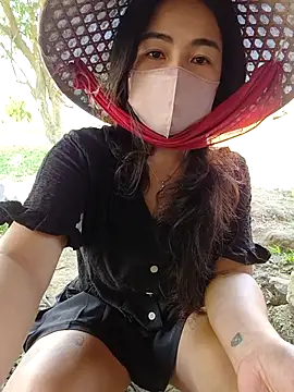 lyna_bl live sex cam