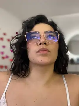 Lia_flowers live sex cam