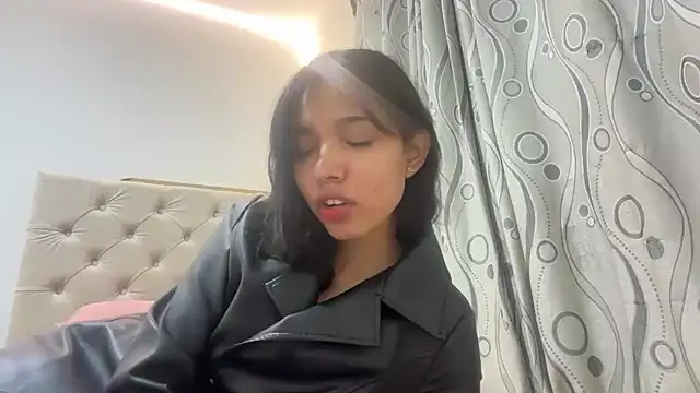 jadelaurent's cam snapshot