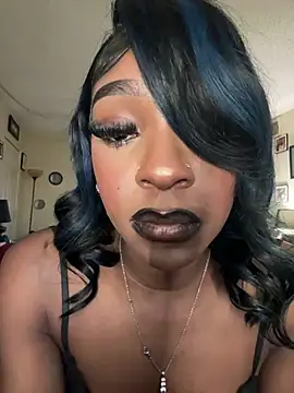 MidnightChanel's cam snapshot