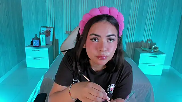 Lia_Sweettt's cam snapshot