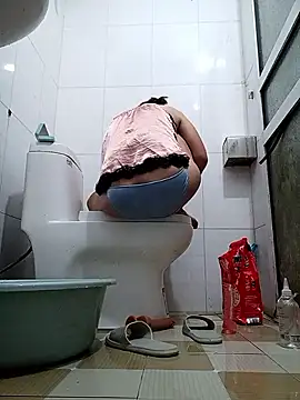 July-Asian's cam snapshot