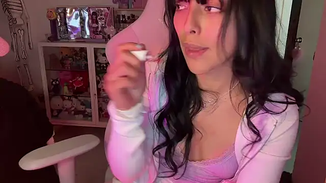 kaithra's cam snapshot