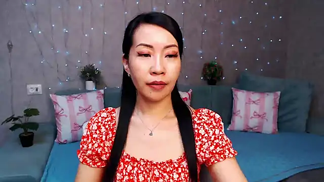 LiaPak's cam snapshot