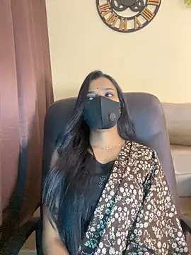 its_ur_flora's cam snapshot