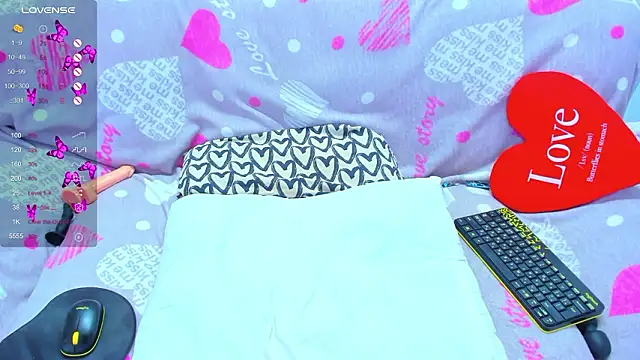 Vanessa_Florence's cam snapshot