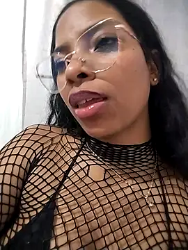 KATALINA_SANTANA_'s cam snapshot