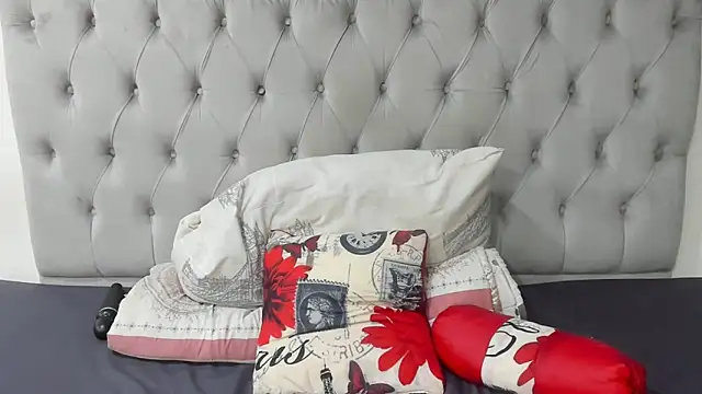 DarkBubble09's cam snapshot