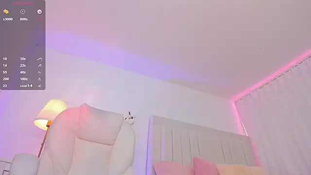 ami_sweet18 live sex cam