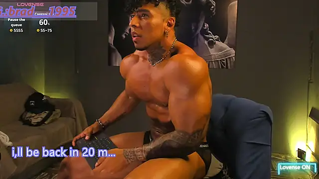 bradley_smith live sex cam