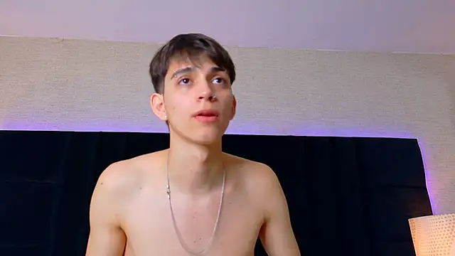 Lion_Foster01 live sex cam