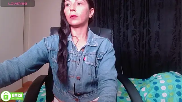 Amber-Leea's cam snapshot