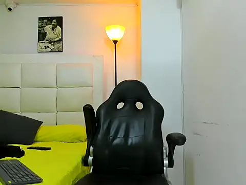 ricky_spensar23cm_'s cam snapshot