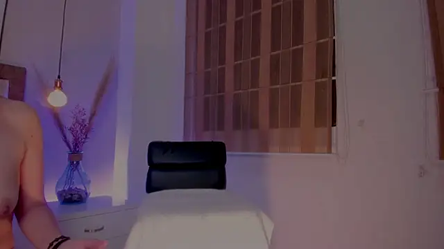 AnnaBroooks's cam snapshot