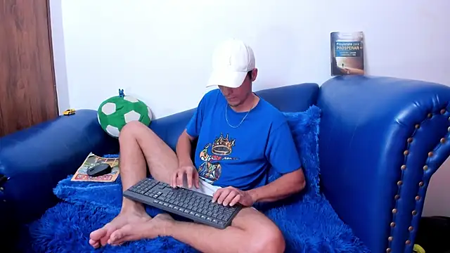 bad_boy_cum_'s cam snapshot