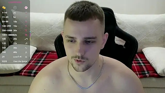 Larstar01 live sex cam