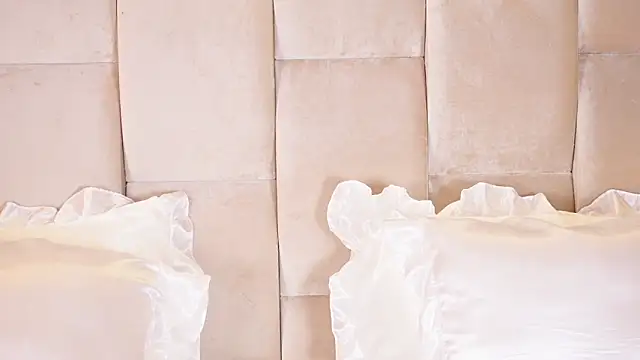 KiraKayleigh1's cam snapshot