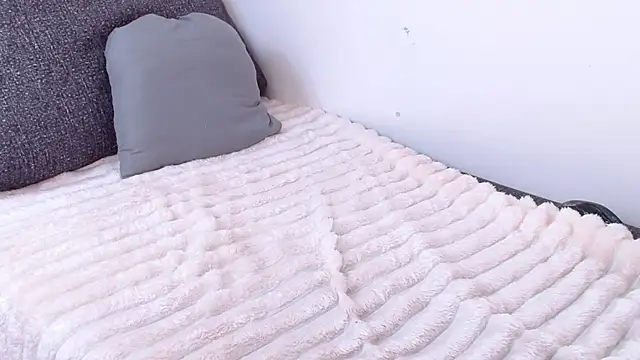 bellaa_love_ live sex cam