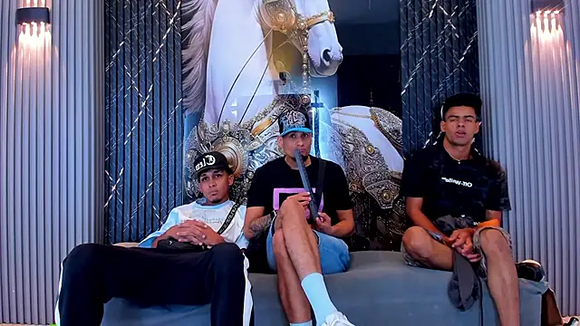 the_knights_of_the_night's cam snapshot