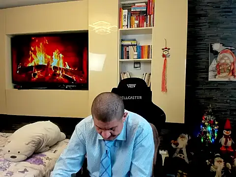 SpartacusDaddy48's cam snapshot