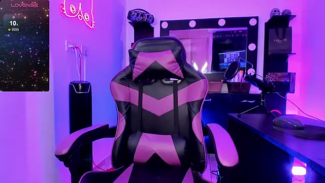 miss_kitty's cam snapshot