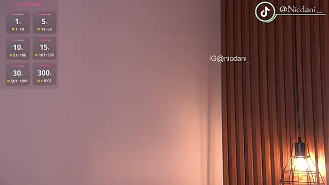 nicdani_1's cam snapshot