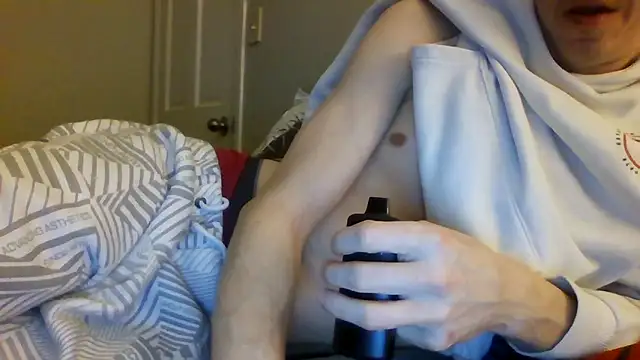 xjuskikinitx@xh's cam snapshot