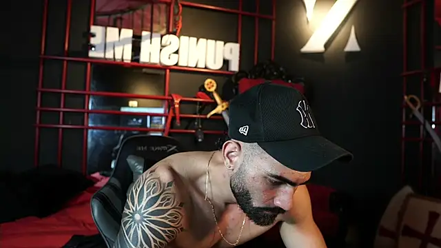 Austin_bolt's cam snapshot