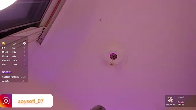 Nina_Blaze's cam snapshot