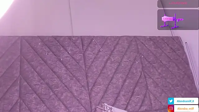 ALONDRAMILF's cam snapshot