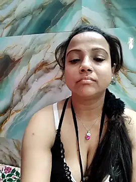 hornypiu697 live sex cam