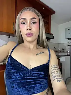 Ambarhilton live sex cam