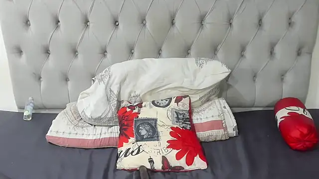 DarkBubble09's cam snapshot