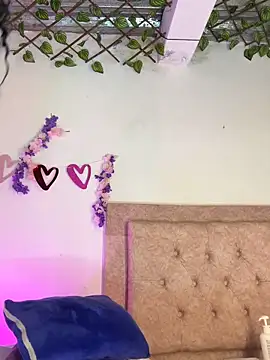 kendra_smiitch's cam snapshot