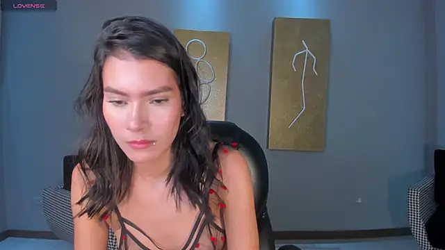 NiaSalvatore's cam snapshot