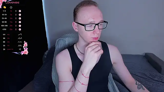 Alex_silent live sex cam