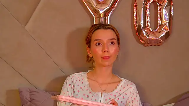 VanessaVienne's cam snapshot